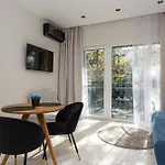 Studija Nendres 8/12