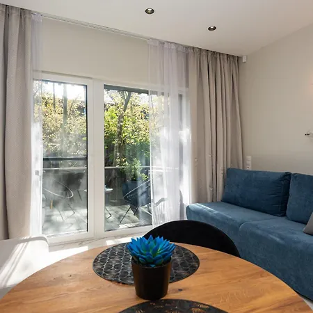 Studija Nendres 8/12 بالانغا